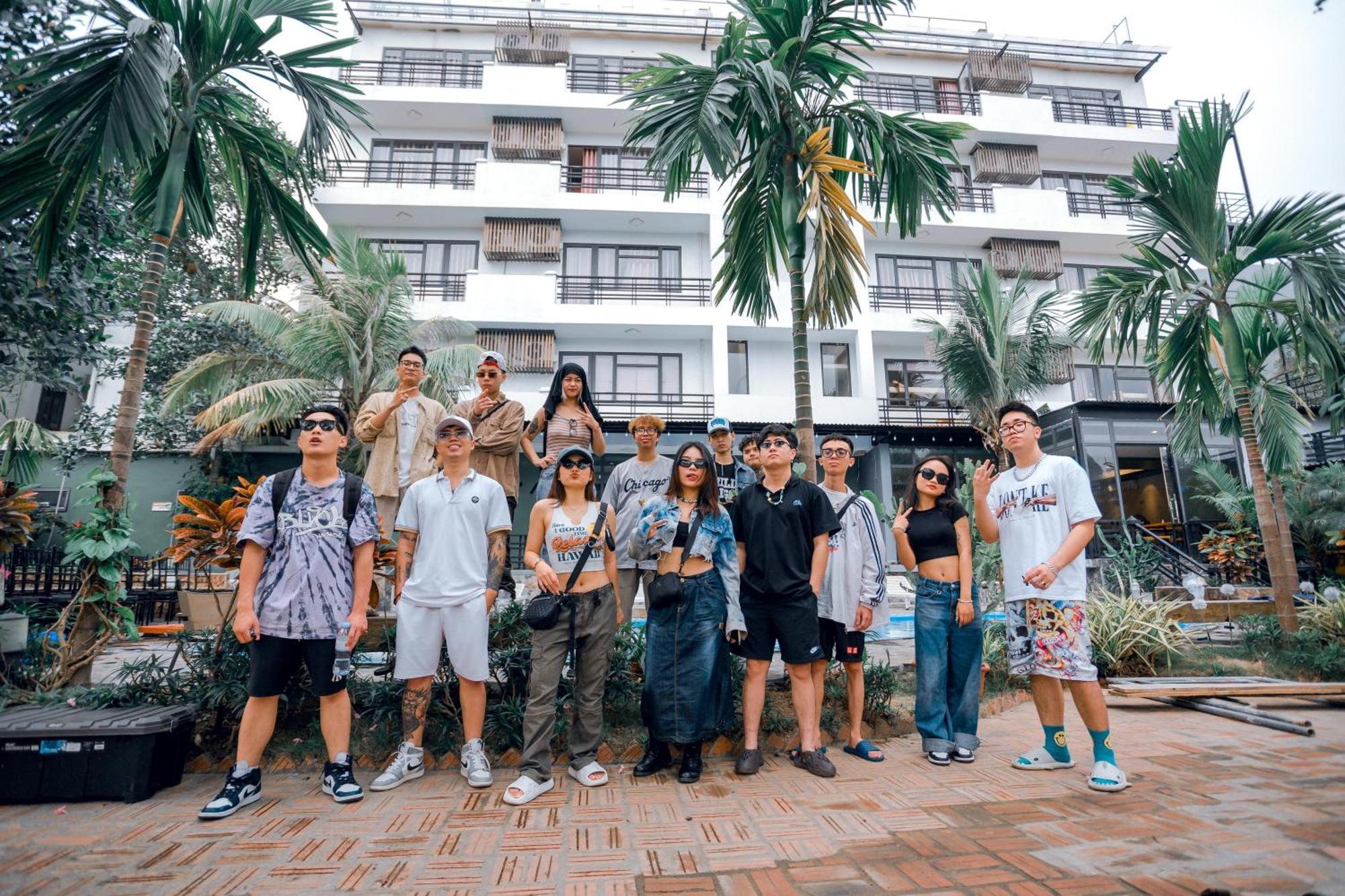 Republic Hostel Cat Ba Xuan Dam 외부 사진